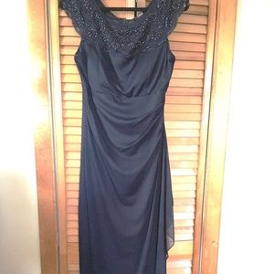 MSK NEW Navy Embellish Gown